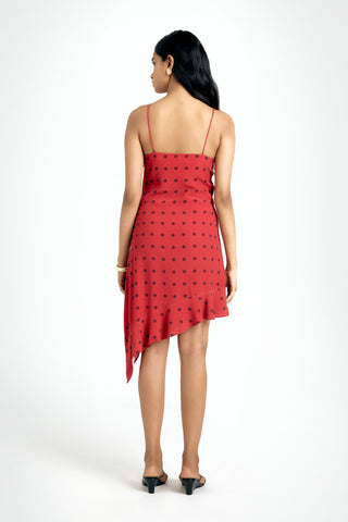 Lumio Dress – Carmen Dot, studio shot