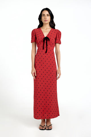 Noto Dress – Carmen Dot, studio shot
