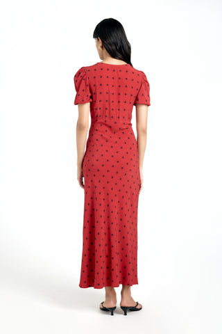Noto Dress – Carmen Dot, studio shot