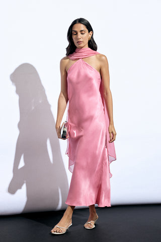 Serena Dress – Rouge, studio shot